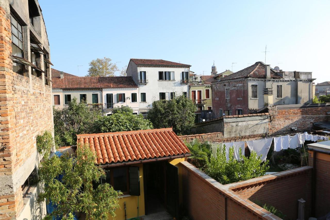 Ferienwohnung Shuttered Dreams Murano Venice Exterior foto